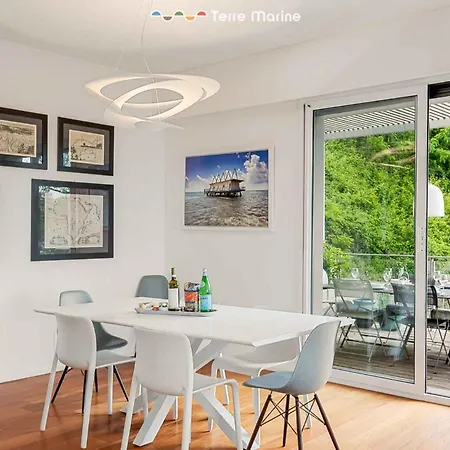 Bay View Home, Terremarine Apartment